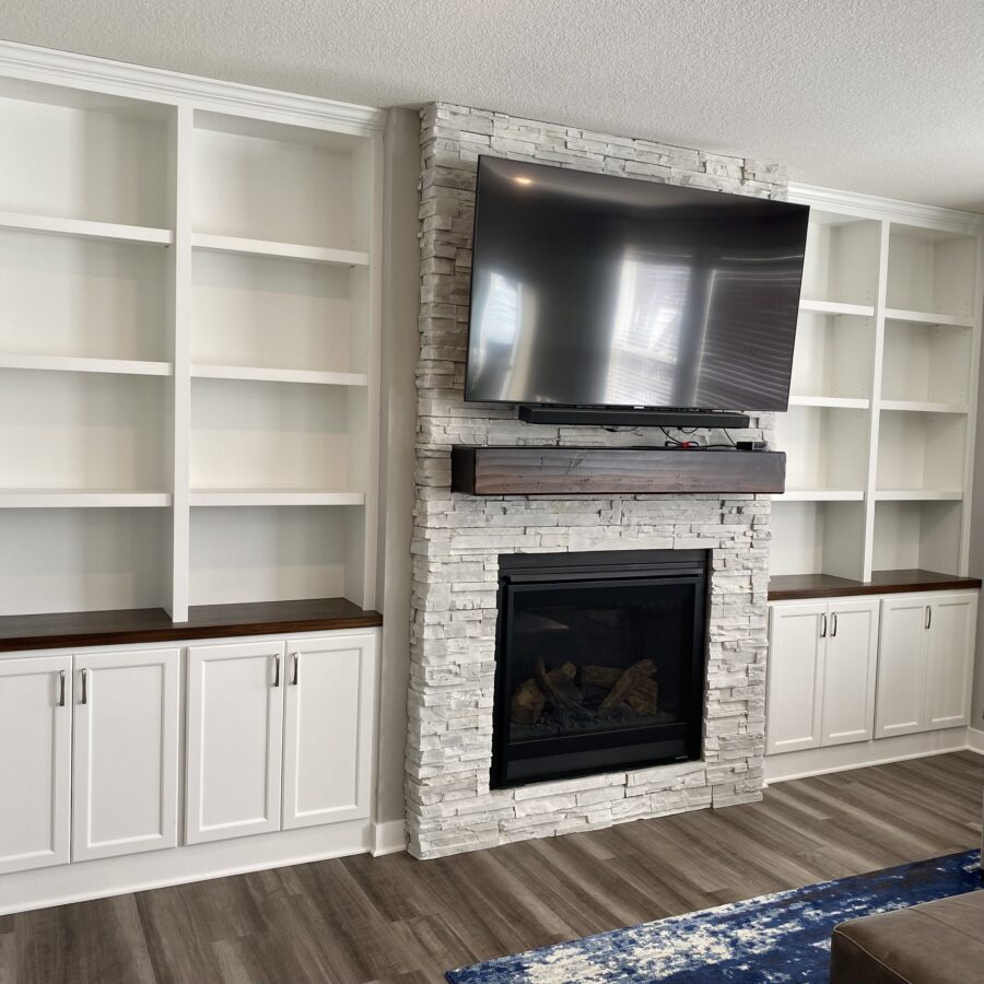 Built in Cabinets with adjustable shelving.